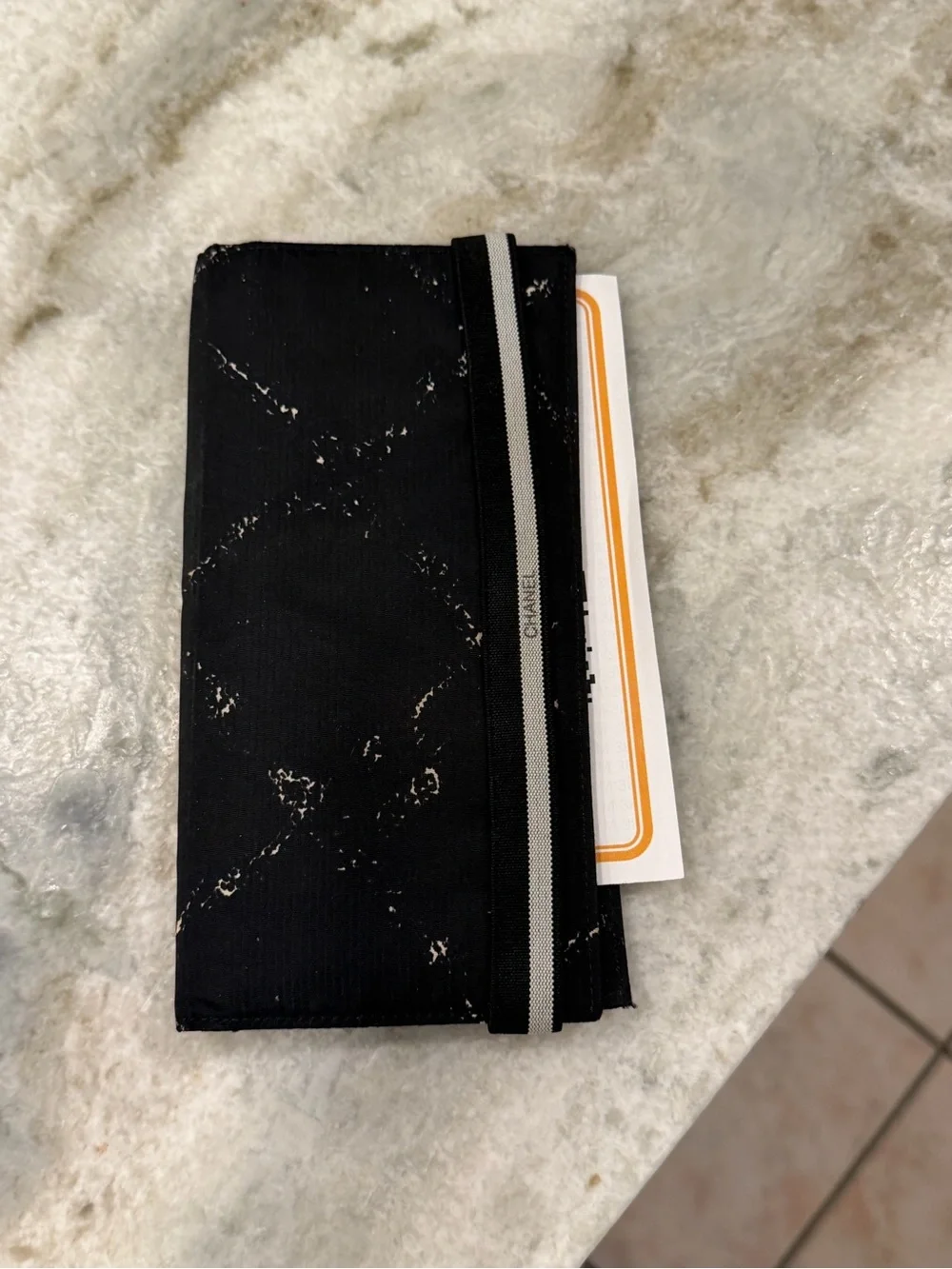 CHANEL bi fold